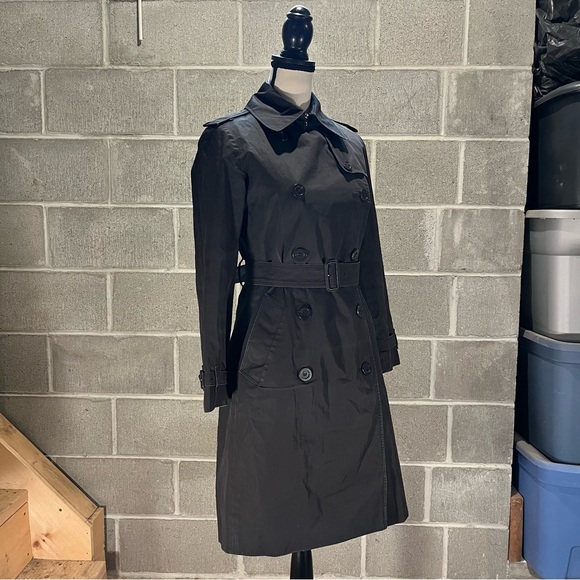Burberry Irene trench coat. - Picture 4 of 15